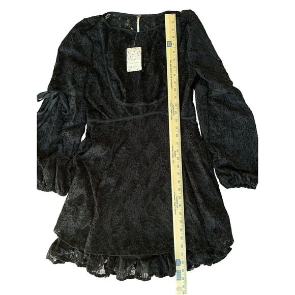 Free People Ruby Lace Mini Dress Balloon Sleeve Black BOHO Witchy Romantic Goth - Picture 16 of 16